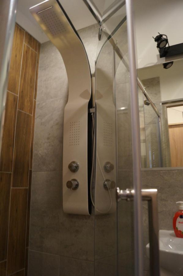 Apartament Czekoladowy Łódź Exteriör bild